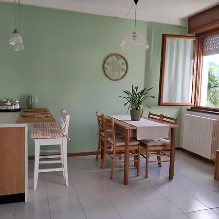 Apartment Casa Emy Colico